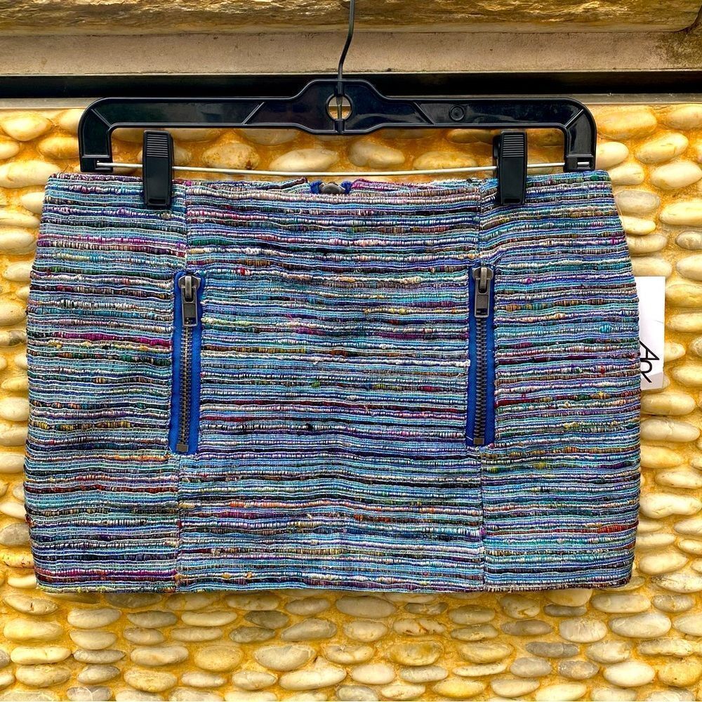 Women's Chaser Blue & Multicolored Metallic Mini Skirt. Small. New! NWT